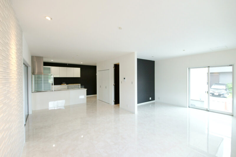 Ｍ様邸　エレガンス調のモダンな住まい