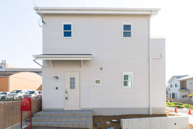 Ｆ様邸　ペンダントライトにダウンライト◎照明にこだわった、光溢れる邸宅