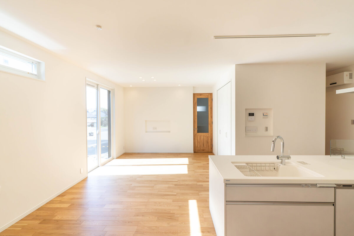 Ｔ様邸　「白×木目」が奏でる、温もりに満ちたナチュラルモダンな住まい。